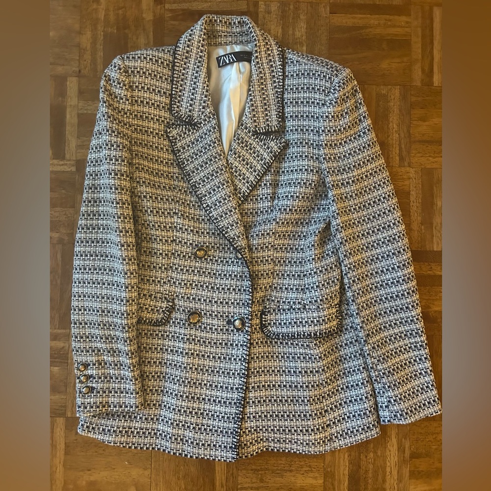 Zara black and cream knit detail Blazer. Size S